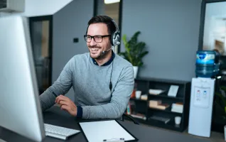Unternehmensrecht Master im Fernstudium an der PFH studieren